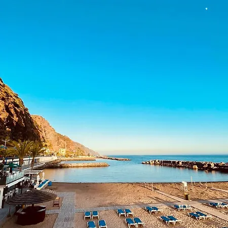 아파트 Refugio Do Sol - Madeira Group 칼례타
